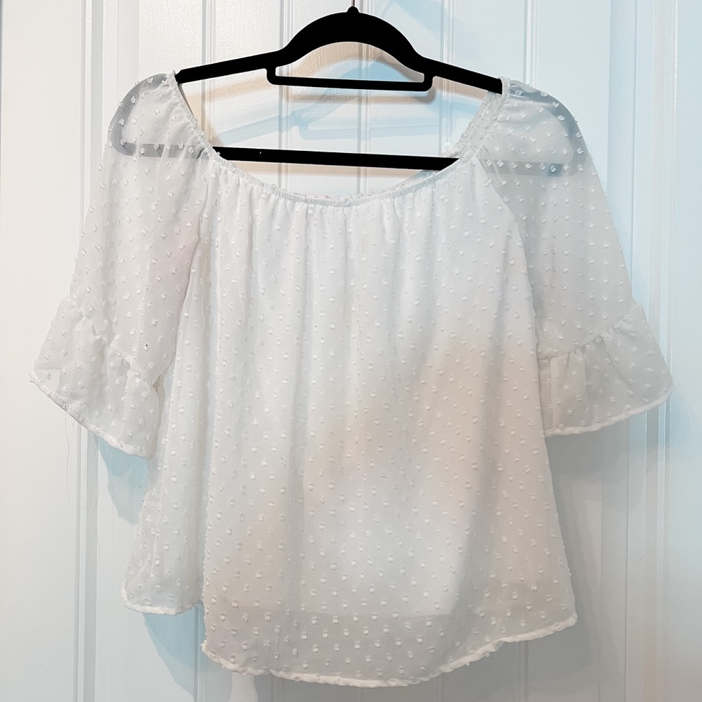 Pink Lily | White Off-the-Shoulder Top | Size S - Picture 2 of 3